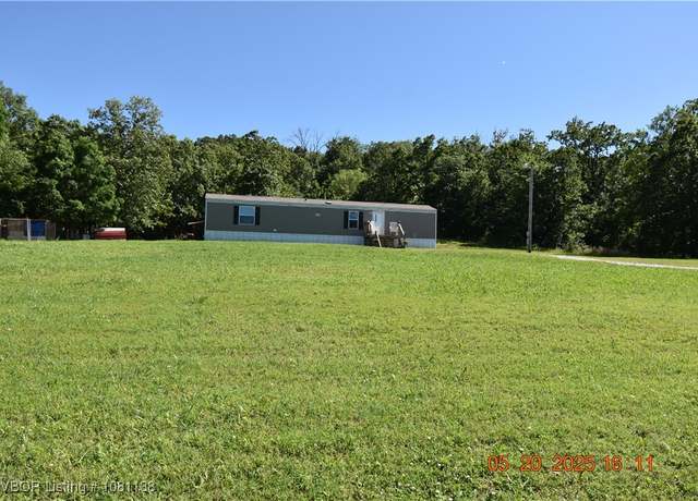 Property at 464692 E 1098 Rd, Sallisaw, OK 74955, 2 beds, 2 baths