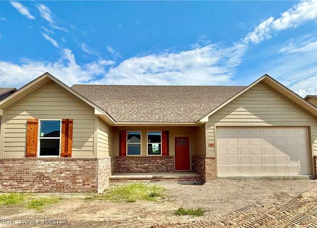 Property at 122 Countryside Way, Pocola, OK 74902, 4 beds, 2 baths