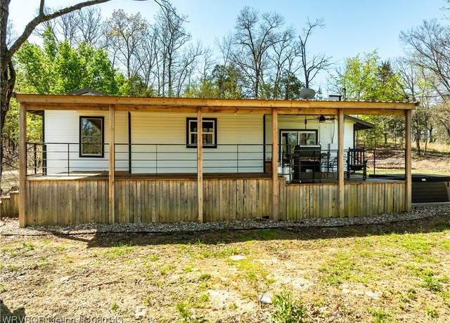 Property at 11117 N Highway 59, Cedarville, AR 72932, 3 beds, 1.5 baths