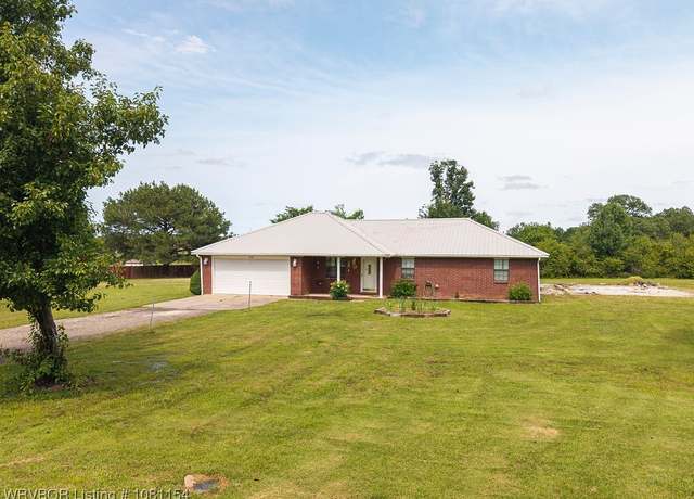 Property at 112179 S 4776 Rd, Muldrow, OK 74948, 3 beds, 2 baths