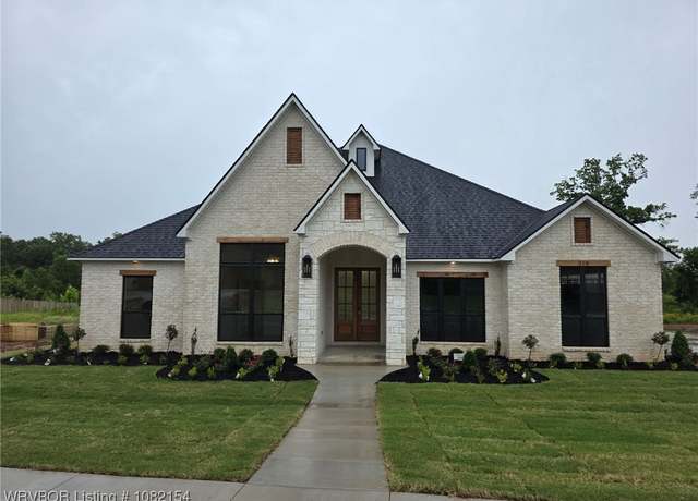 Property at 310 Brown Quail Trce, Barling, AR 72923, 4 beds, 2.5 baths