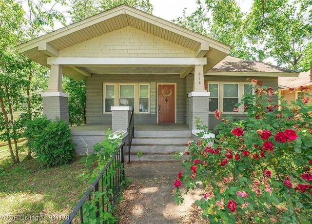 Property at 618 N 21st St, Fort Smith, AR 72901, 2 beds, 1 bath