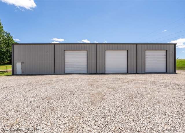 Property at 4760 Kibler Hwy, Van Buren, AR 72956, 2 beds, 2 baths