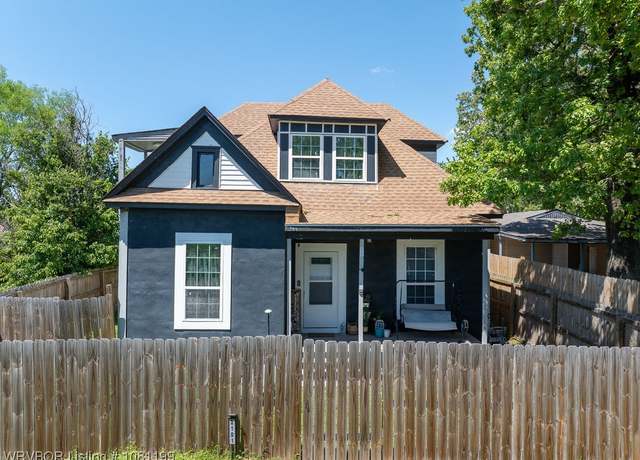 Property at 2101 Birnie Ave, Fort Smith, AR 72904, 3 beds, 3 baths