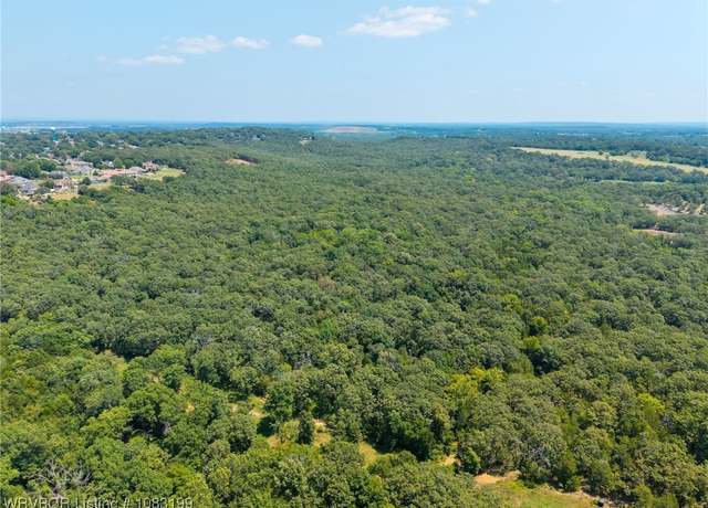 Property at 12026 Ridgefield Dr, Fort Smith, AR 72916