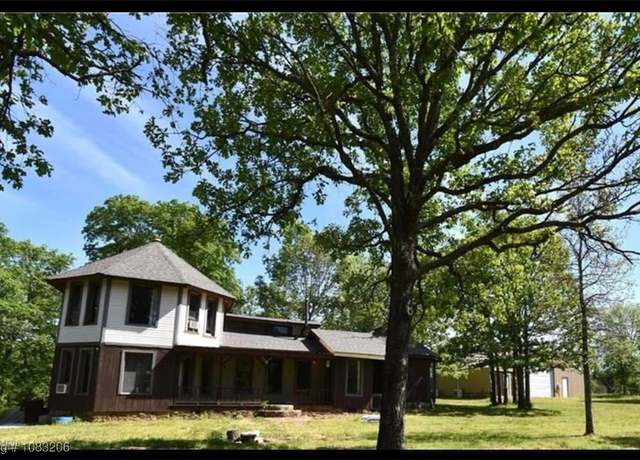 Property at 99294 S 4630 Rd, Sallisaw, OK 74955, 5 beds, 4 baths