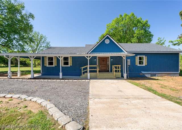 Property at 18605 S Hwy 217, Charleston, AR 72933, 3 beds, 2.5 baths