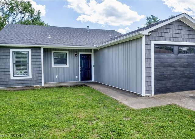 Property at 128 Saskatchewan Rd, Roland, OK 74954, 3 beds, 1.5 baths