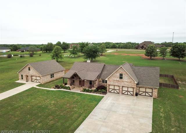 Property at 111352 S 4758 Rd, Muldrow, OK 74948, 5 beds, 3 baths