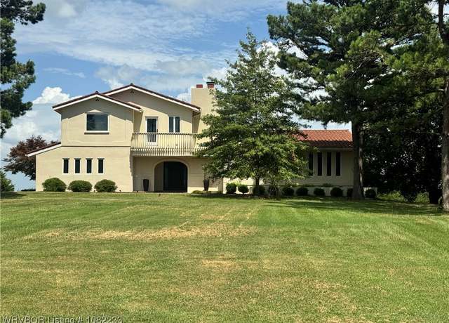 Property at 509 Wincrest Cir, Poteau, OK 74953, 3 beds, 3 baths
