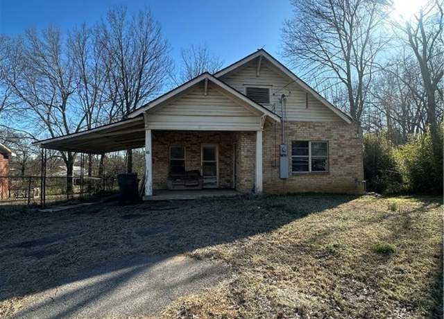 Property at 56 W Magazine St, Booneville, AR 72927, 2 beds, 2 baths