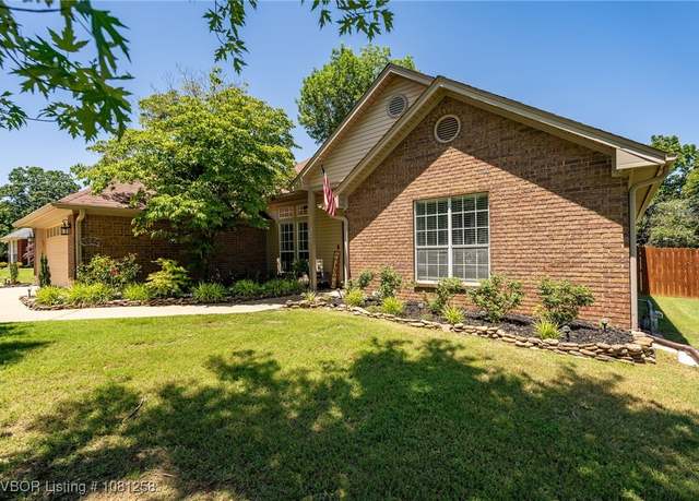 Property at 3905 Glen Flora Way, Fort Smith, AR 72908, 3 beds, 2 baths