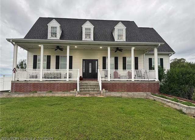 Property at 21 Bermuda Ct, Mountain Home, AR 72653, 4 beds, 3.5 baths