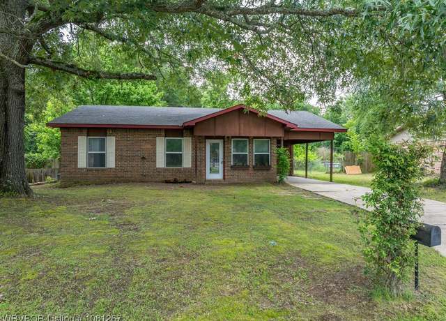 Property at 1117 W Atlanta St, Greenwood, AR 72936, 3 beds, 1.5 baths