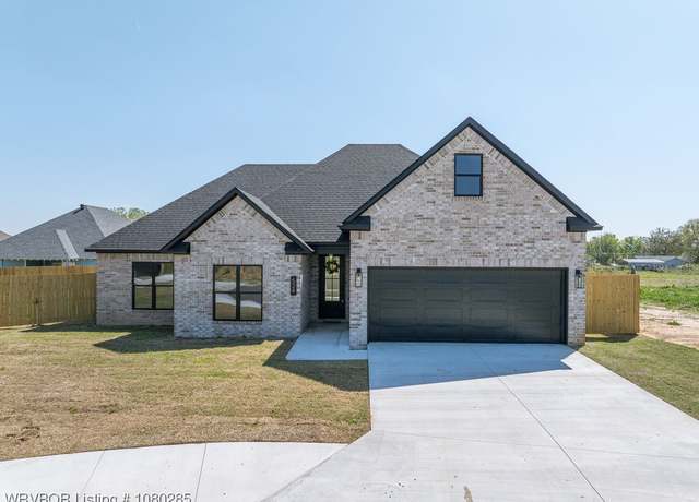 Property at 524 Dutton Ct, Barling, AR 72923, 4 beds, 2 baths