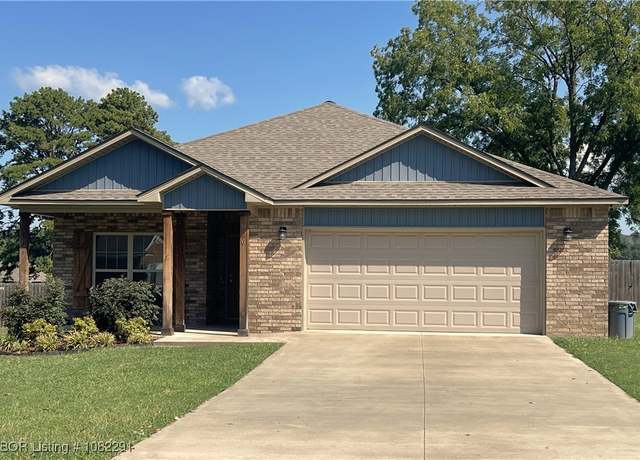 Property at 926 Collum Ln, Alma, AR 72921, 3 beds, 2 baths