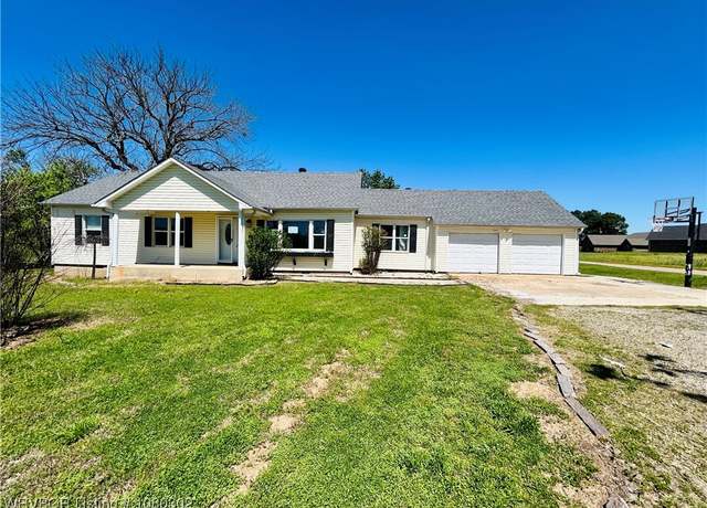 Property at 206 W Mckenzie, Pocola, OK 74902, 4 beds, 2 baths