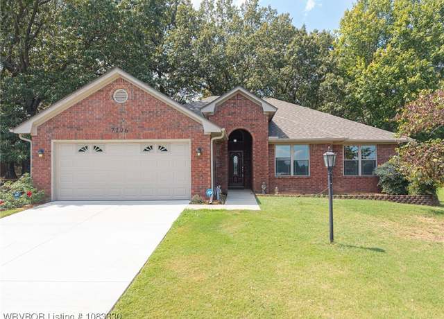 Property at 7206 Red Bud Cr Cir, Fort Smith, AR 72903, 3 beds, 2 baths