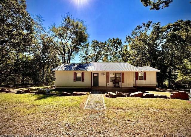 Property at 1908 S Coker St, Greenwood, AR 72936, 3 beds, 2 baths