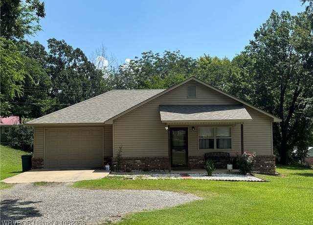 Property at 100 Todd St, Poteau, OK 74953, 2 beds, 2 baths