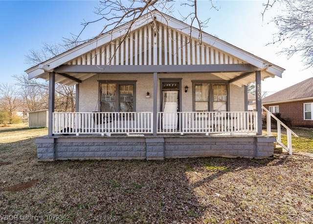 Property at 3606 Park Ave, Fort Smith, AR 72903, 3 beds, 1 bath