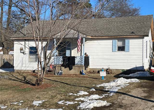 Property at 104 Butler St, Central City, AR 72941, 2 beds, 1 bath