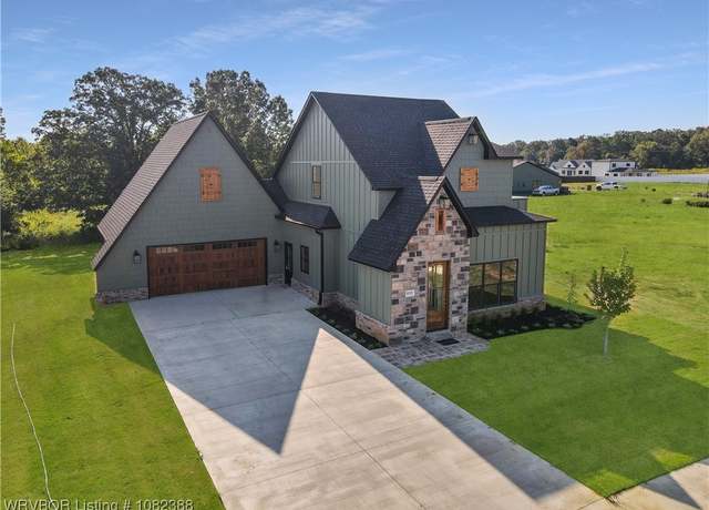 Property at 1115 Twisted Oak Way, Greenwood, AR 72936, 3 beds, 2.5 baths