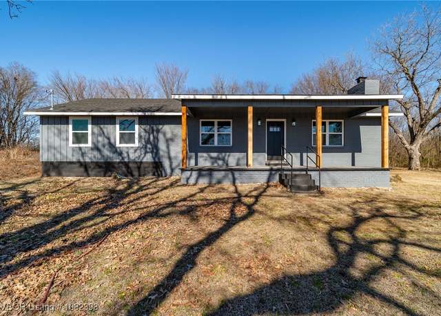 Property at 3415 W Lennington Rd, Sallisaw, OK 74955, 3 beds, 2 baths