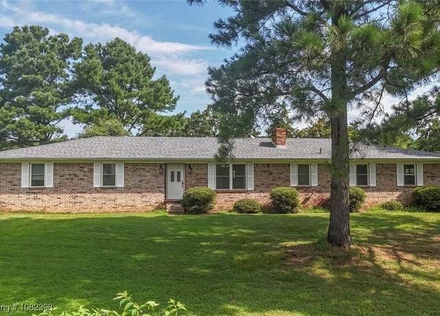 Property at 1113 Evergreen St, Greenwood, AR 72936, 3 beds, 2 baths