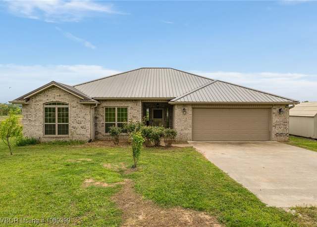 Property at 107127 S 4660 Rd, Sallisaw, OK 74955, 2 beds, 2 baths