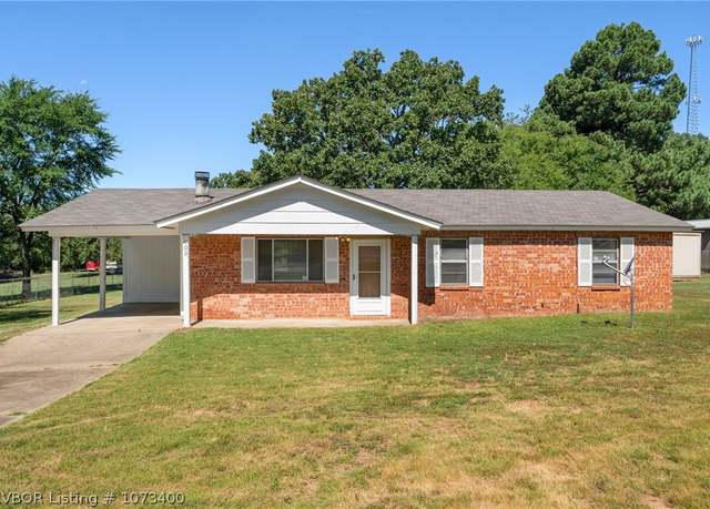 Property at 905 Canterbury Dr, Alma, AR 72921, 3 beds, 1.5 baths