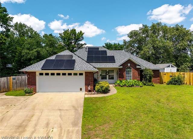 Property at 302 Cedar Creek Dr, Van Buren, AR 72956, 3 beds, 2 baths