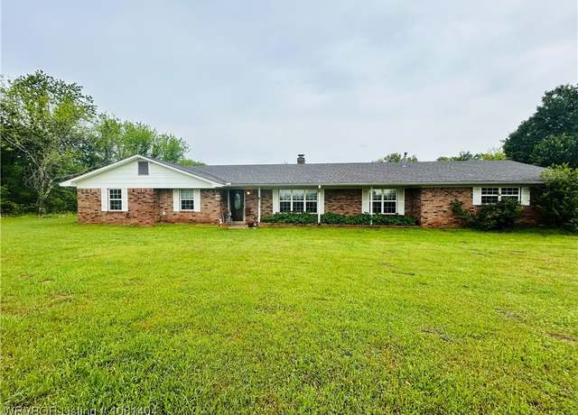 Property at 13596 Red Bird Ln, Poteau, OK 74953, 3 beds, 2 baths