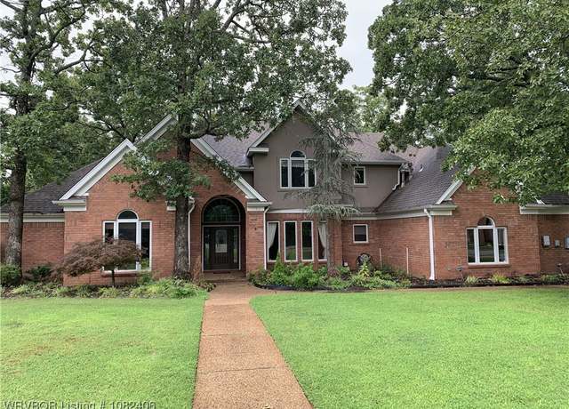 Property at 1708 Rannoch Trce, Fort Smith, AR 72908, 4 beds, 3.5 baths
