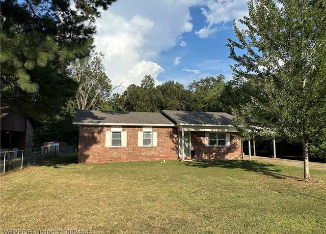 Property at 1700 Brewer Ln, Lavaca, AR 72941, 3 beds, 1.5 baths