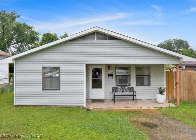 Property at 3500 N 48th St, Fort Smith, AR 72904, 3 beds, 2 baths