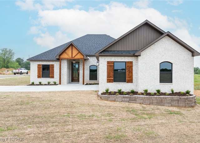 Property at 201 Twisted Oak Way, Greenwood, AR 72936, 3 beds, 2 baths