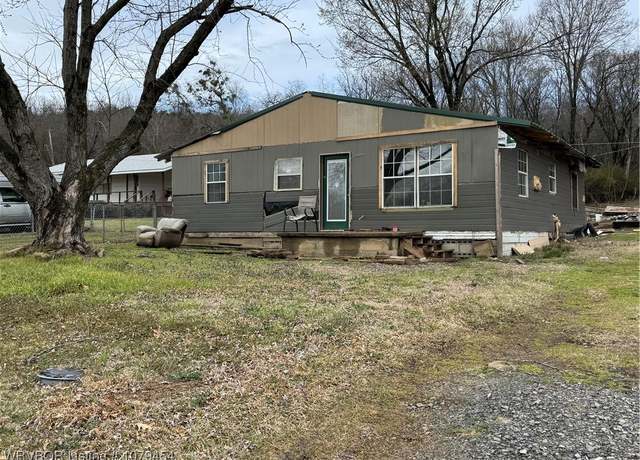 Property at 900 S Church St, Poteau, OK 74953, 3 beds, 1 bath
