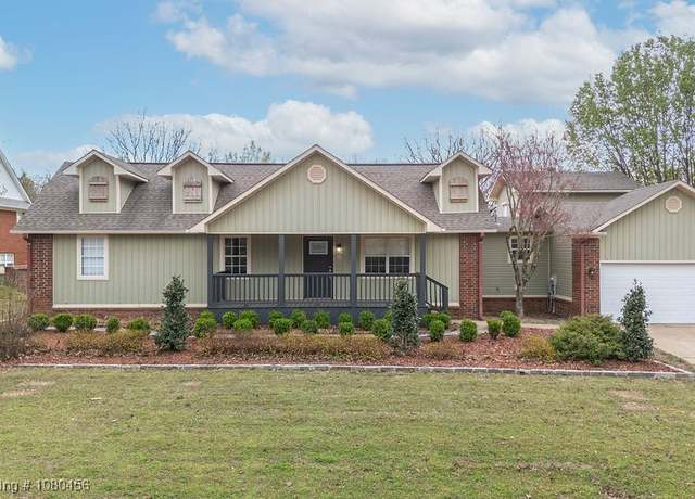 Property at 2815 Edgewater Dr, Greenwood, AR 72936, 5 beds, 4 baths
