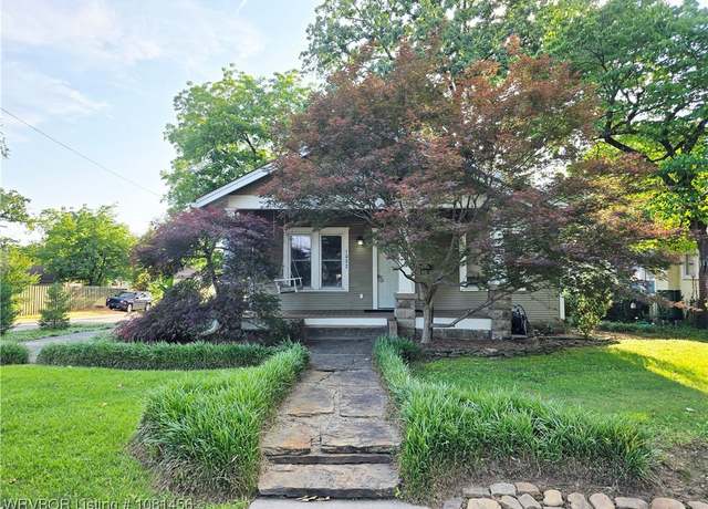 Property at 1022 23rd St, Fort Smith, AR 72901, 2 beds, 1 bath