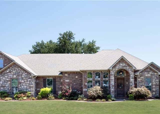 Property at 475923 1111 Rd, Muldrow, OK 74948, 4 beds, 2.5 baths
