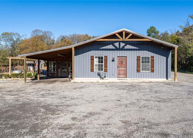 Property at 2530 Burnville Rd, Greenwood, AR 72936, 4 beds, 2 baths
