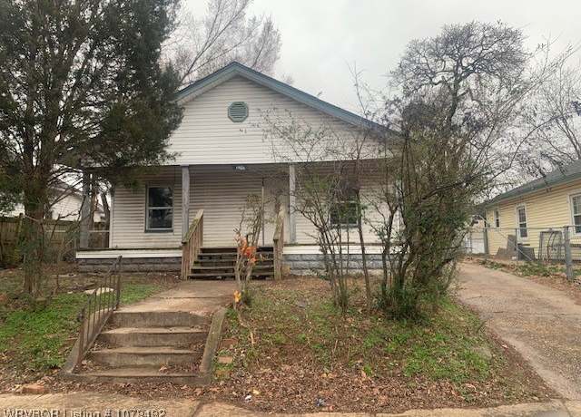 Property at 1906 S Q St, Fort Smith, AR 72903, 3 beds, 1 bath