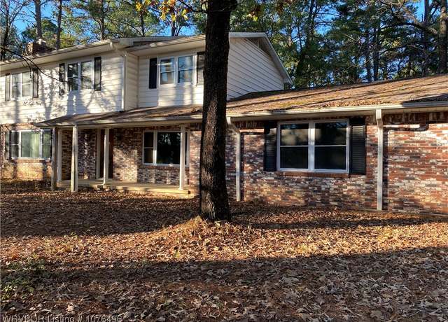 Property at 1304 W Highway 248, Waldron, AR 72958, 4 beds, 2.5 baths