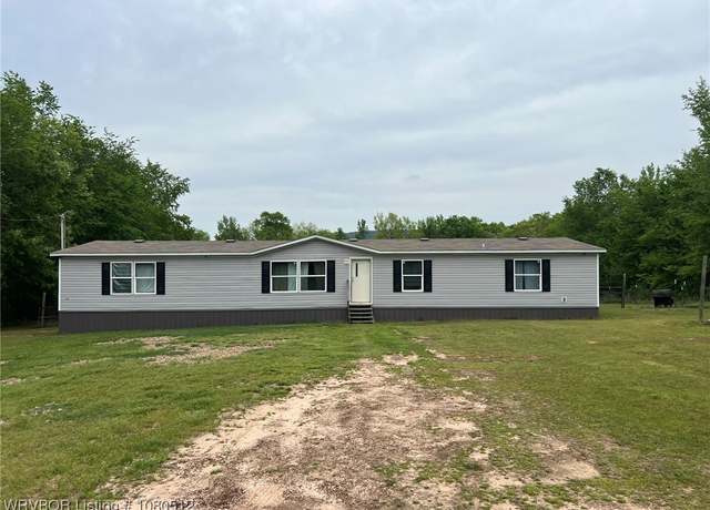 Property at 2676 Oak Ridge Rd, Ozark, AR 72949, 5 beds, 3 baths