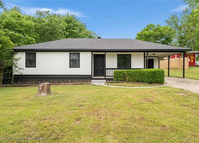 Property at 613 Gov Bass Little St, Greenwood, AR 72936, 3 beds, 2 baths