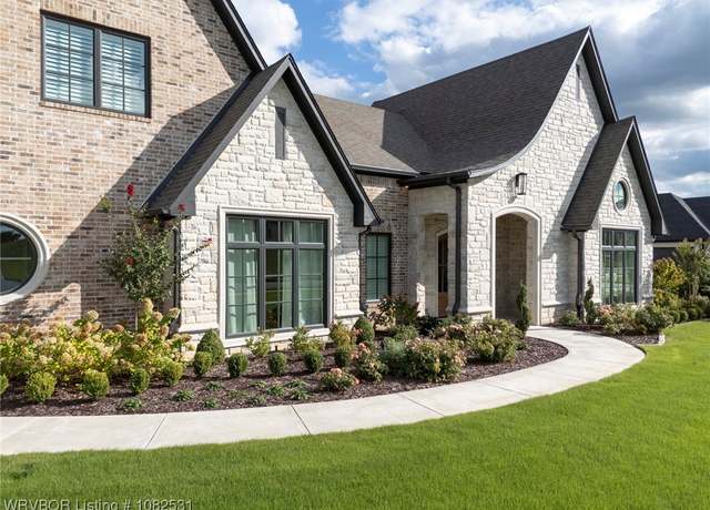 Property at 6801 Bentley Ridge Rdg, Fort Smith, AR 72903, 4 beds, 3.5 baths