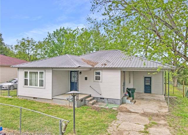 Property at 681 N Pine Ave, Booneville, AR 72927, 3 beds, 1 bath