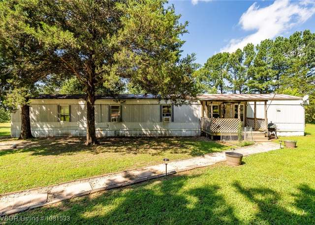 Property at 5432 Wildwood Rd, Van Buren, AR 72956, 3 beds, 2 baths