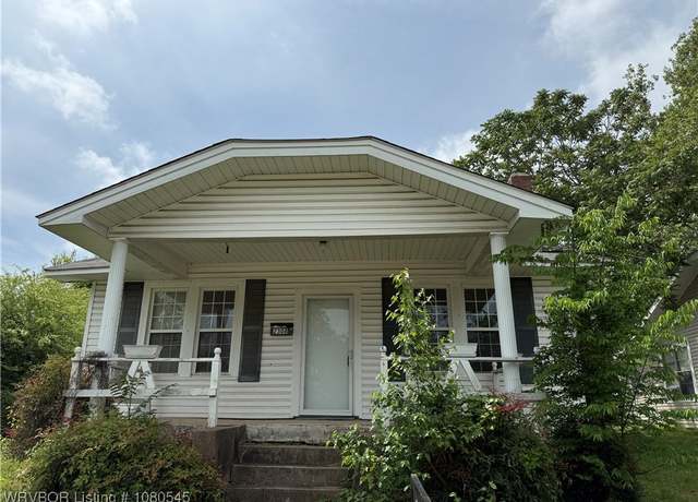 Property at 2308 Dodson Ave, Fort Smith, AR 72901, 3 beds, 1 bath